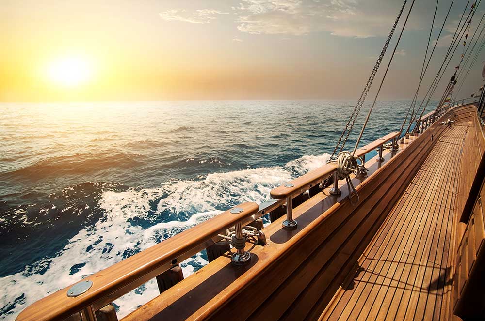 sailboat-in-red-sea